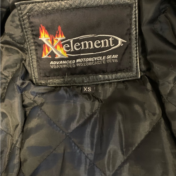 Vintage Women’s Leather Jacket- Advanced Motorcyle Gear - Picture 6 of 11